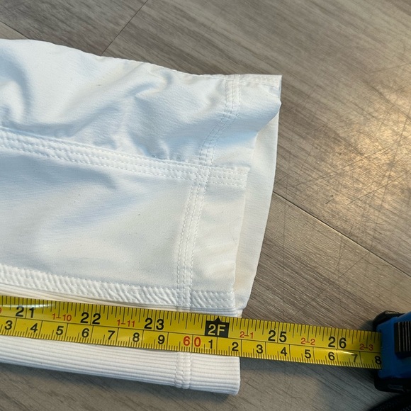 Lululemon MR dance studio crop size 4 White - Picture 7 of 8